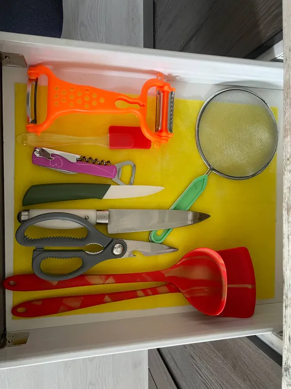 Квартира Квартира Уютная студия в Шушарах для командировочных, пар и пар с детьми — Шушары