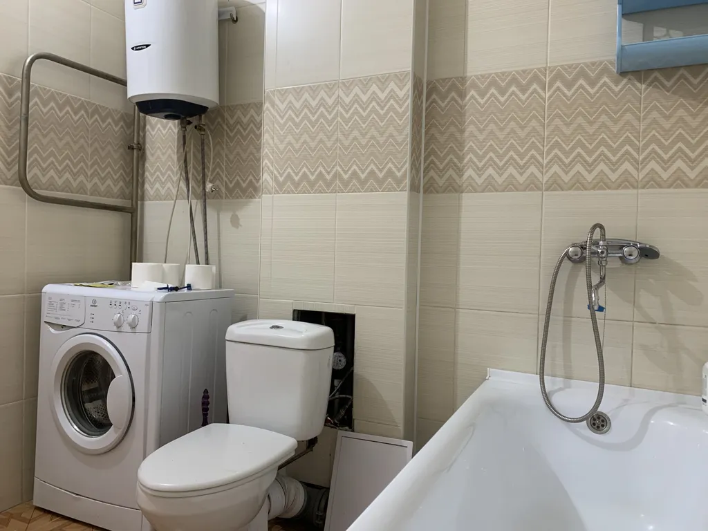 Рядом парк Победы не берем оплату за уборку