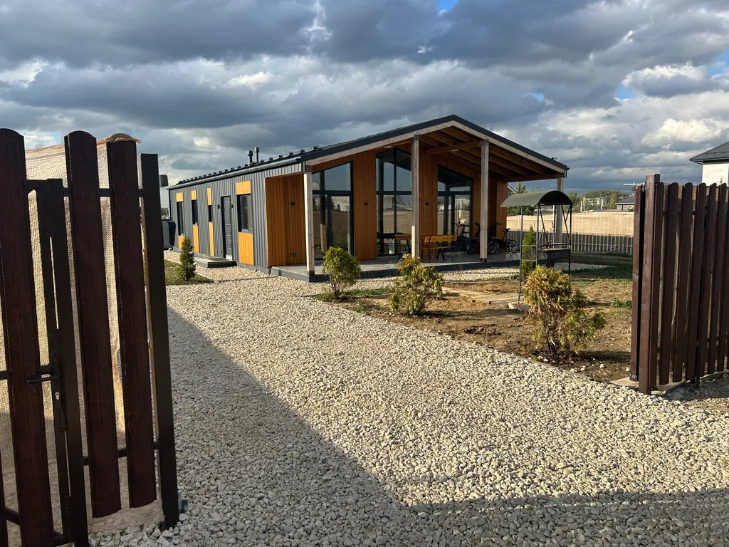 Эко-дом у озера с чаном, сауной и бильярдом