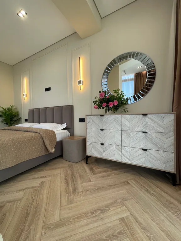 Супер видовая квартира в элитном доме с новым дизайнерским ремонтом