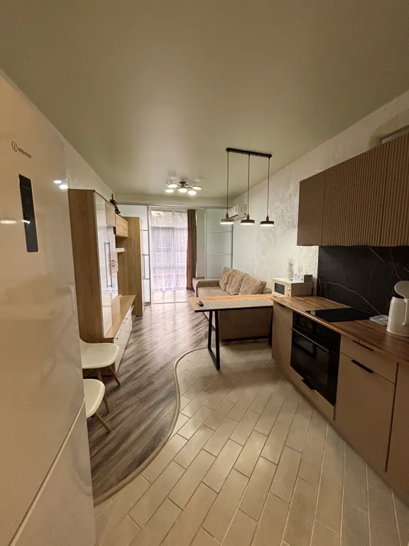 Чистая уютная студия в центре Хосты