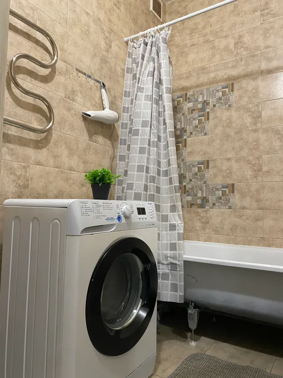 Квартира Большая двухкомнатная квартира в Советском районе — Красноярск