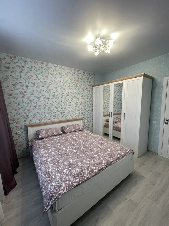 Квартира Элитный жилой комплекс Новин квартал — аренда посуточно в Сургут