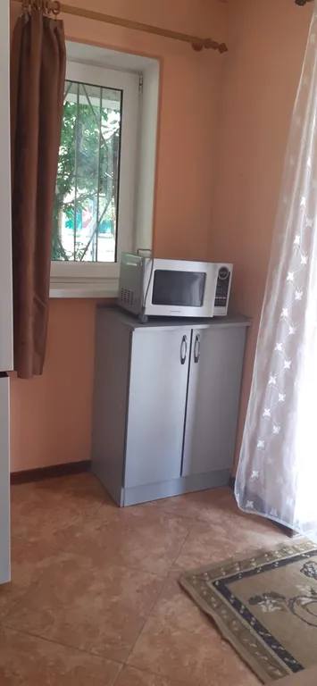 Коттедж Уютный домик, со своим двориком — Евпатория