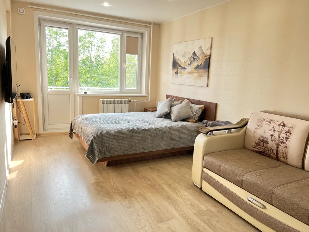 Квартира с большим телевизором и игровой приставкой — аренда посуточно в Архангельск