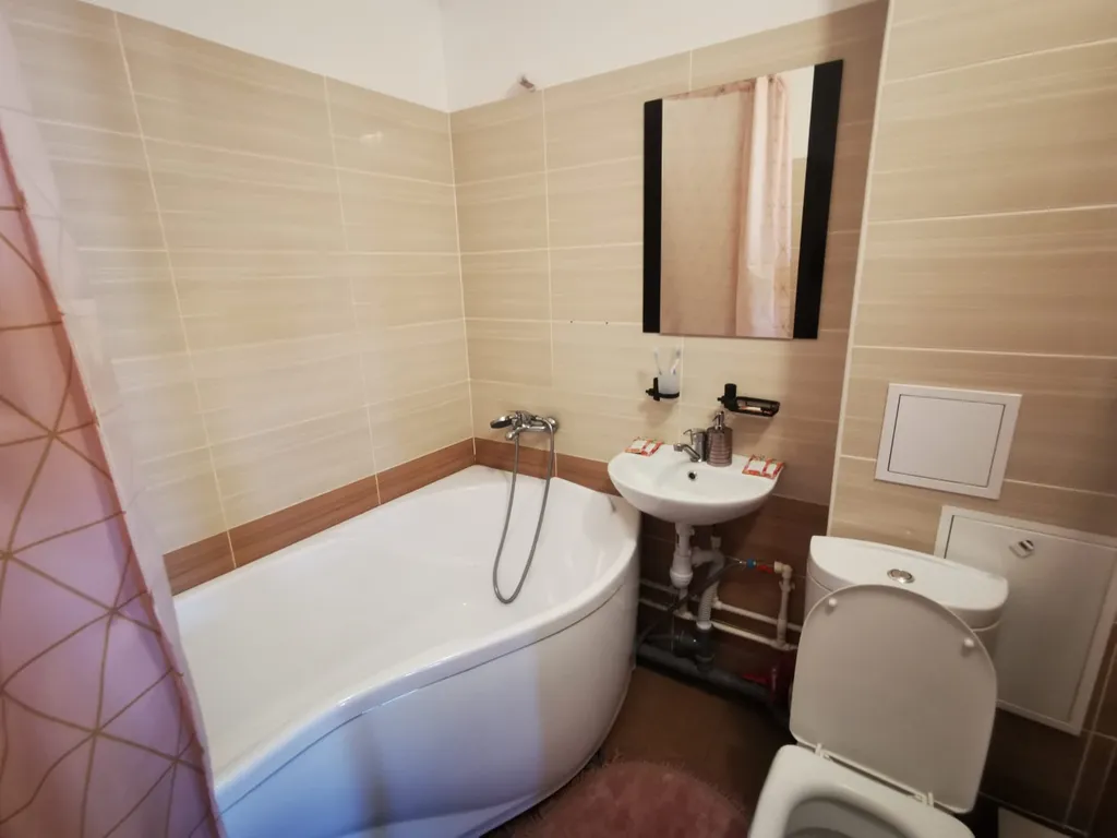 Однокомнатная квартира на Парковом у реки с кондиционером