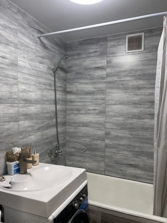 Уютная, светлая, теплая 1-комнатная квартира в районе жд вокзала