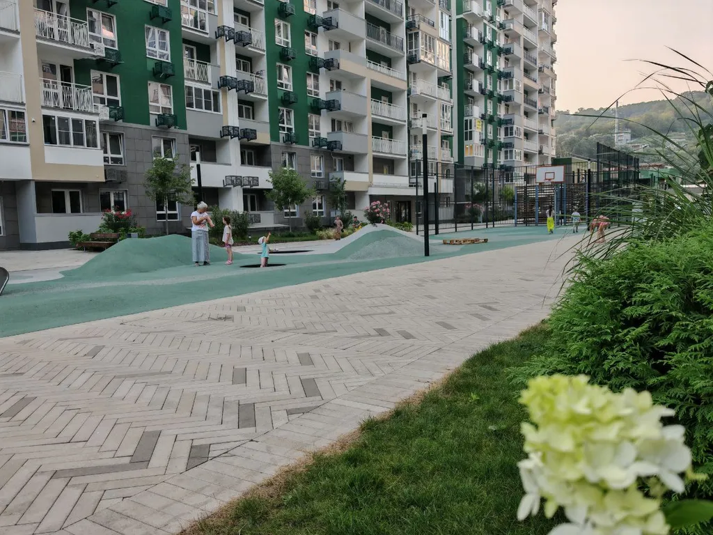 Квартира с новым ремонтом в прекрасном ЖК рядом с пляжами