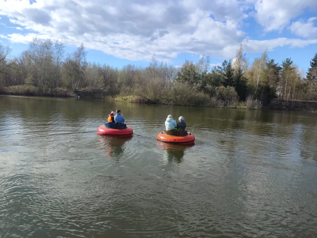 Дом на берегу озера