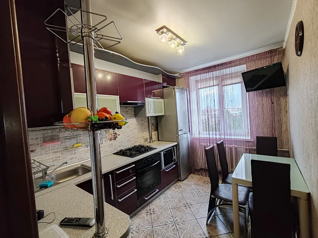 Уютная квартира с дизайнерским ремонтом — аренда посуточно в Кобрин