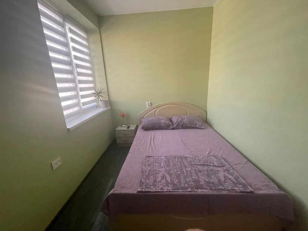 2-х комнатная квартира на Театральной площади