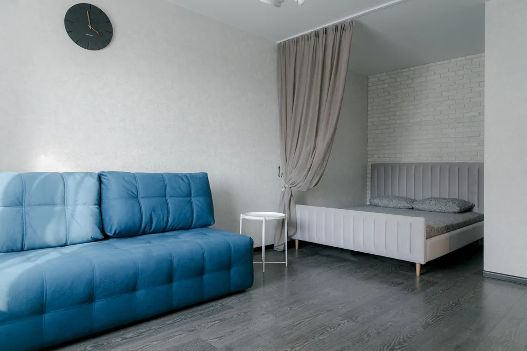 Однокомнатная квартира в новом доме через дорогу от МРНЦ ИМ Цыба — аренда посуточно в Обнинск