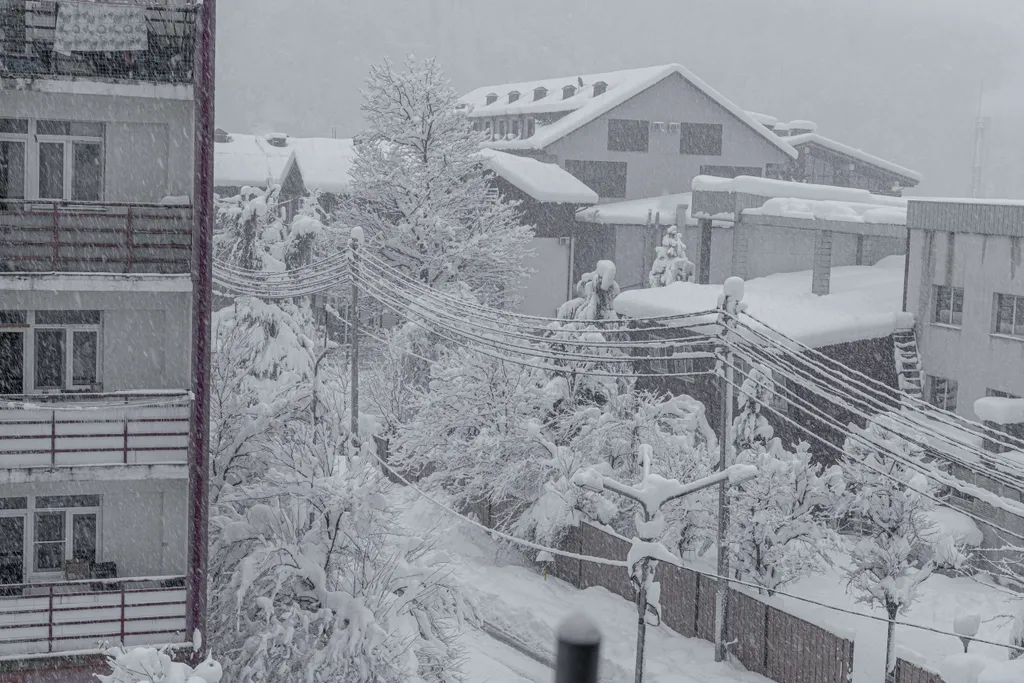 Современная уютная квартира после ремонта в центе курорта до 4 гостей