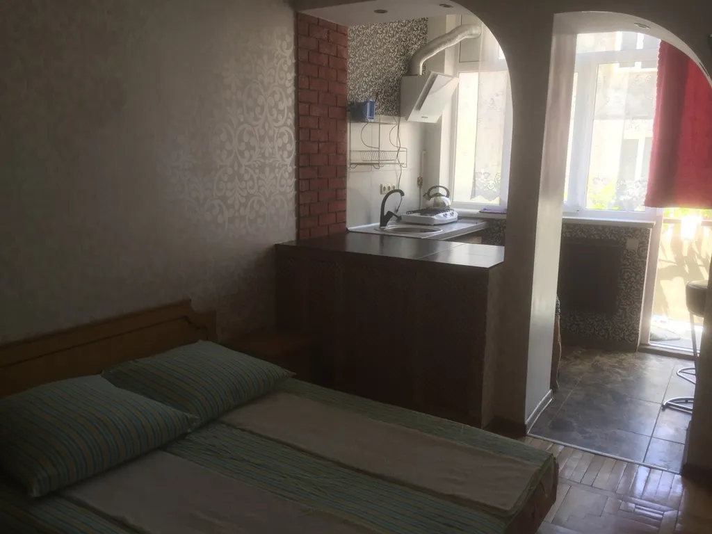 Коттедж Коттедж Уютная квартира-студия — Евпатория