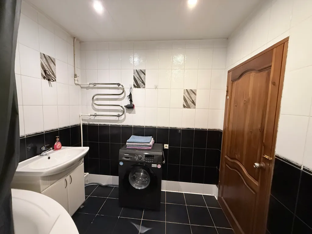 Двухкомнатная квартира рядом с набережной Волги