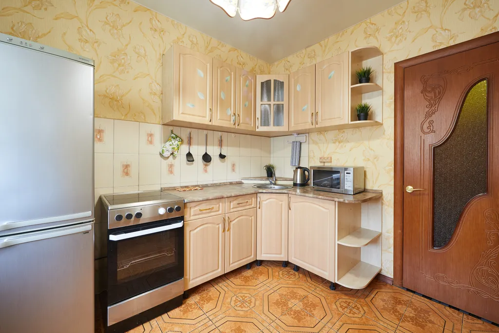 Квартира район Башня, Медеор, Сад победы, Оптик-Центр, ХШ Трактор