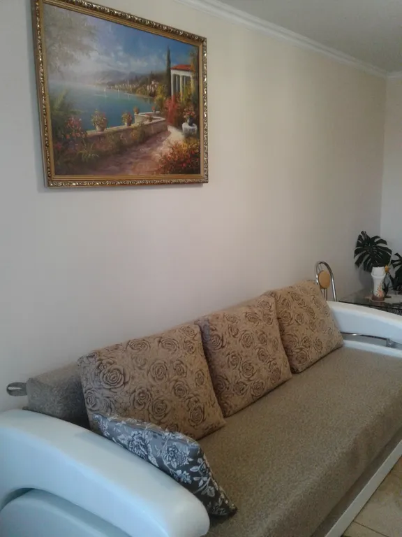 Красивая уютная квартира с видом на парк санатория Пирогова