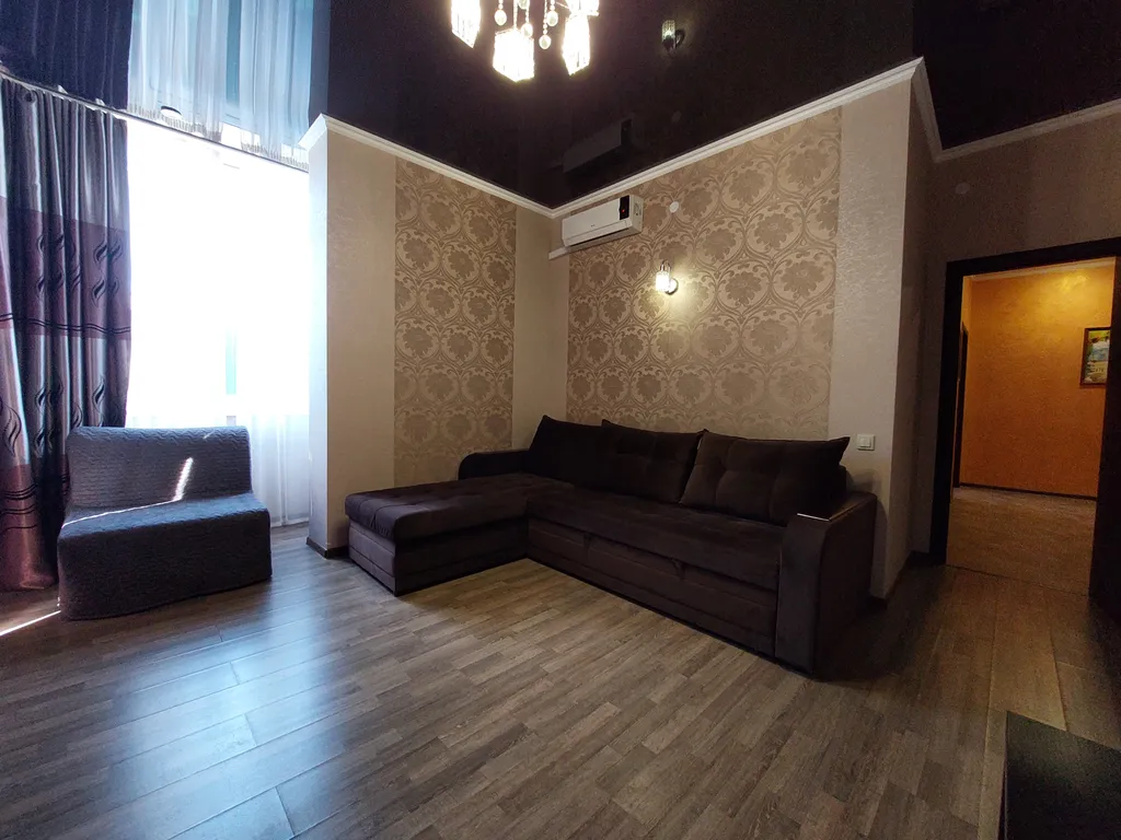 2-х комнатная квартира в 100 метрах т пляжа