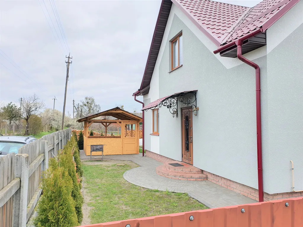 Коттедж Позитив с сауна, караоке