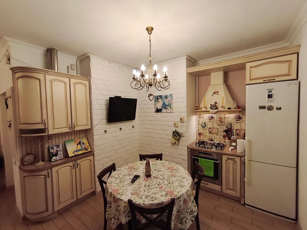 3-комнатная Квартира