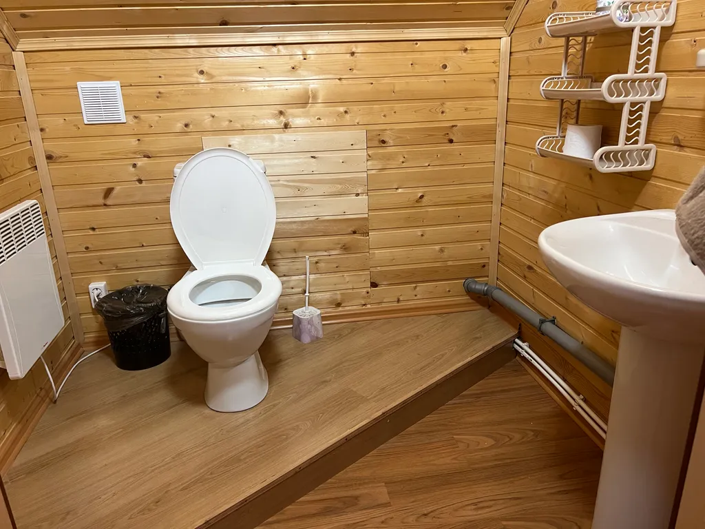 Уютный коттедж у озера