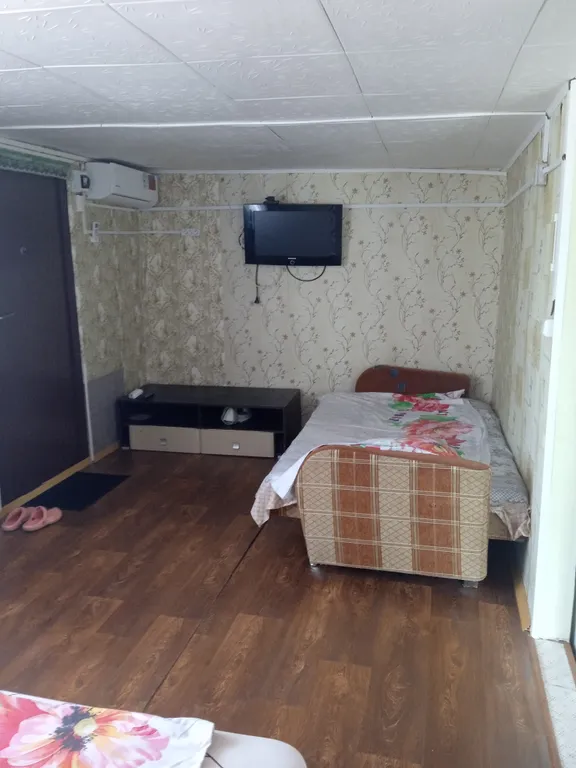 Коттедж 1-комнатный Дом — Камышеватская