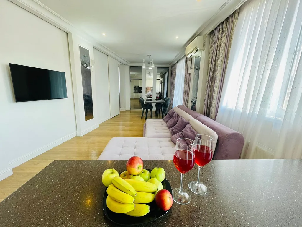 Квартира Квартира Mirror Apartment in Olympic Park — Сириус