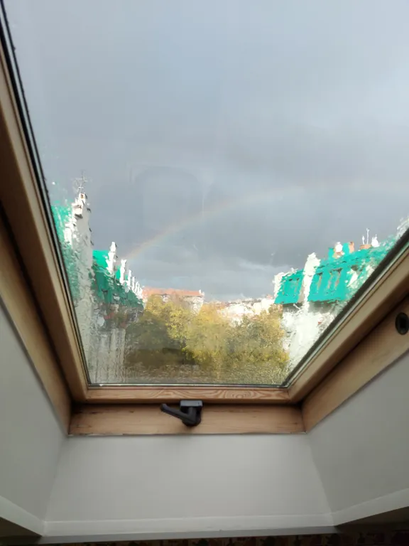 Квартира Квартира Арт мансарда художника — Калининград