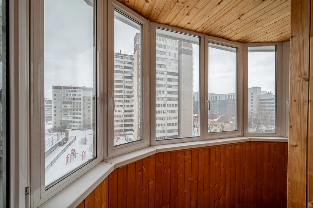 Уютная 3-к квартира на улице Калинина 10!