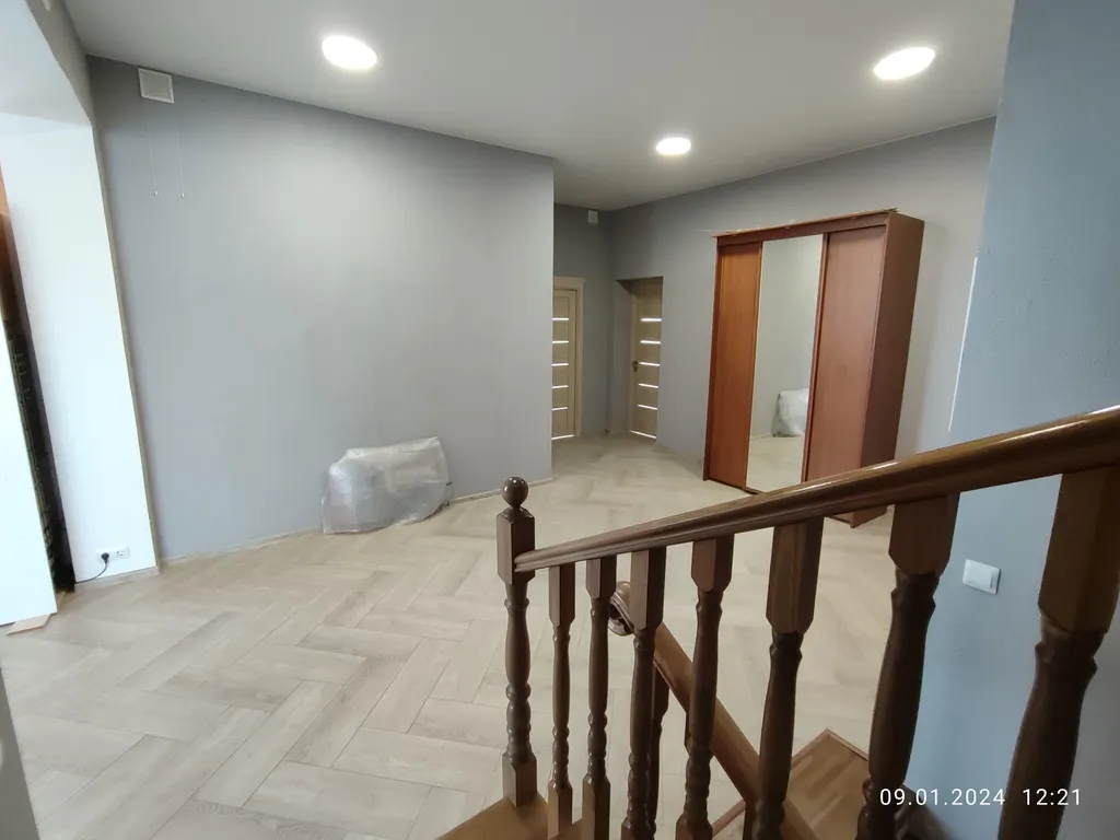 Добрый дом с баней и большим залом-камином