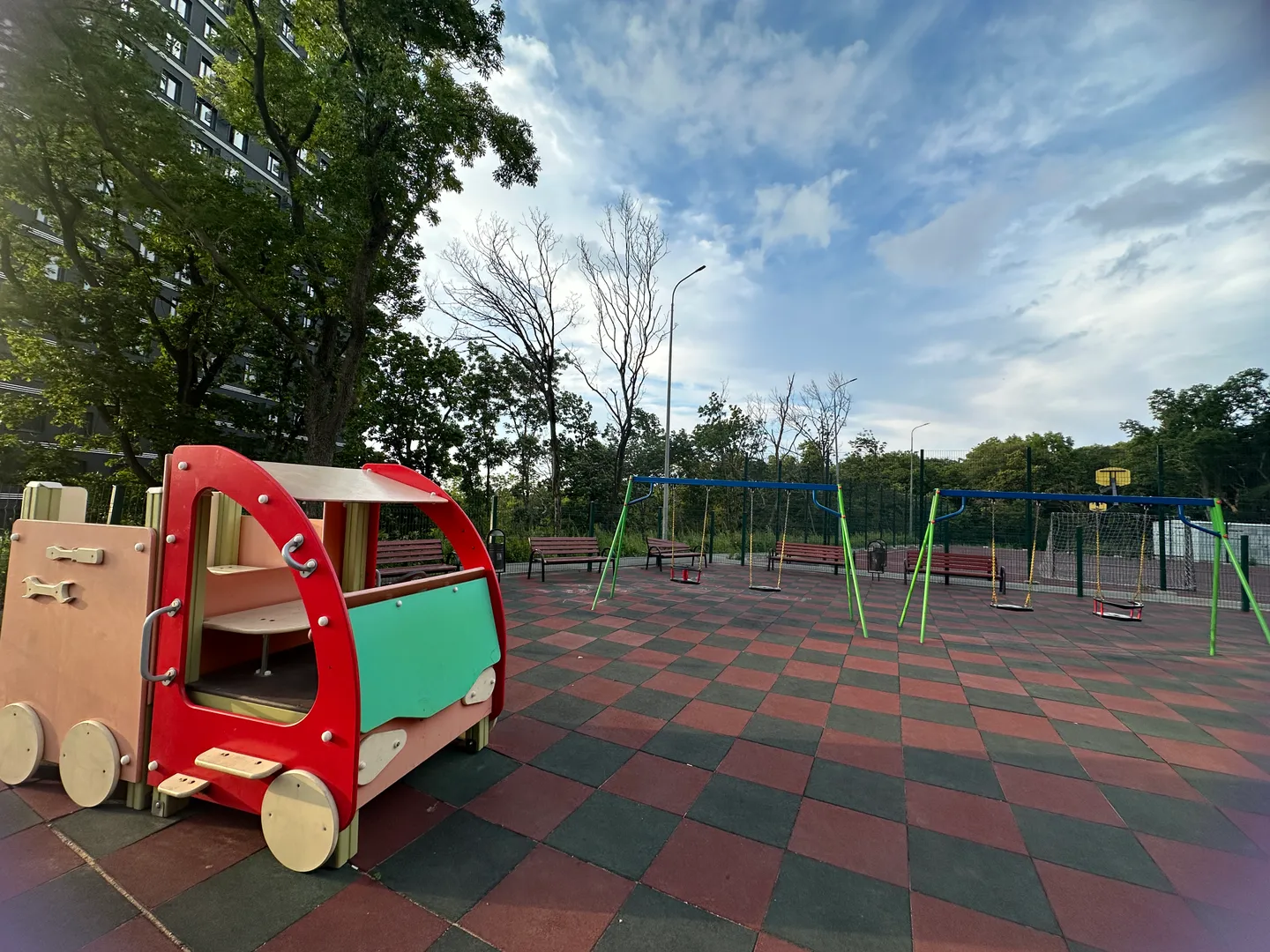 Фото