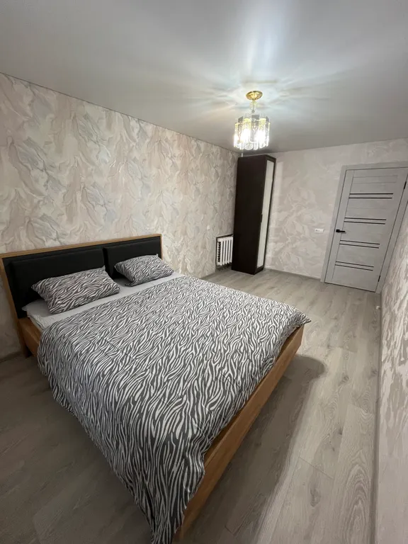 Прocтоpная квартира с ремонтом в центре города