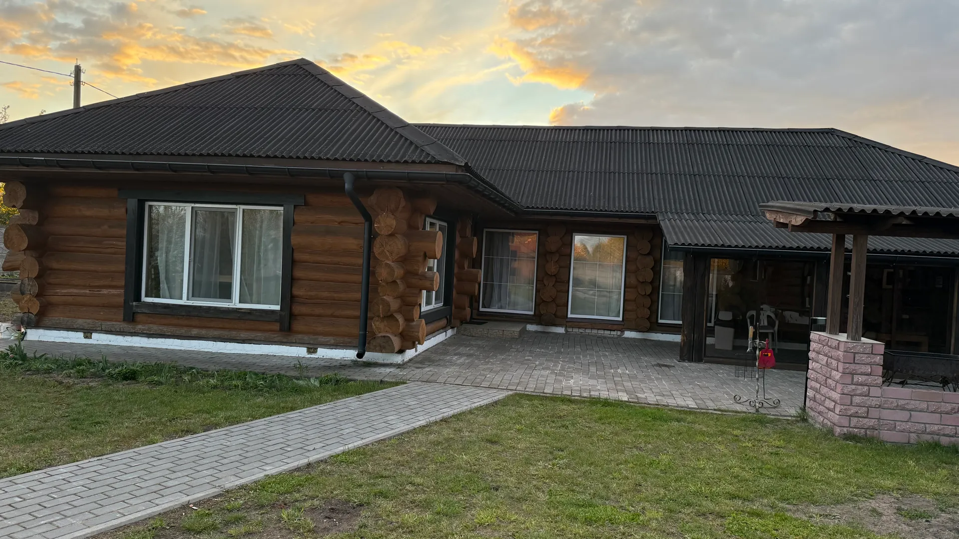 Фасад, общ.пл. 112 м.кв