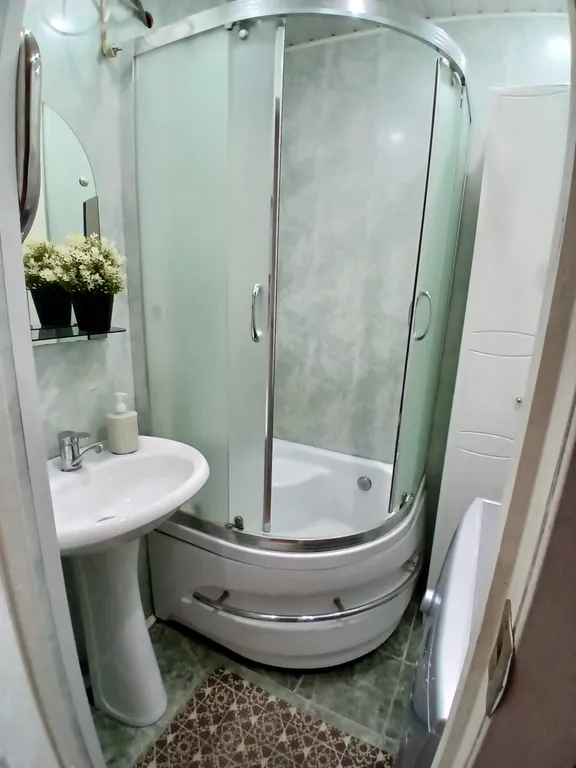 Стильная двухкомнатная квартира в центре города