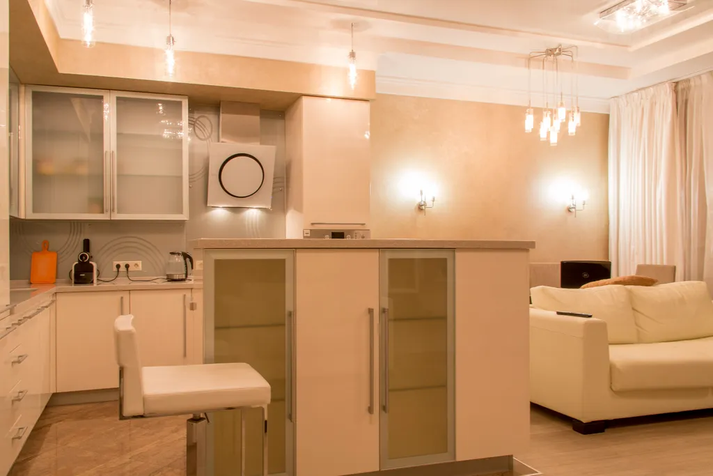 3-комнатная квартира с бассейном у моря