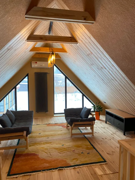 Новый дизайнерский гостевой дом на Рубском озере