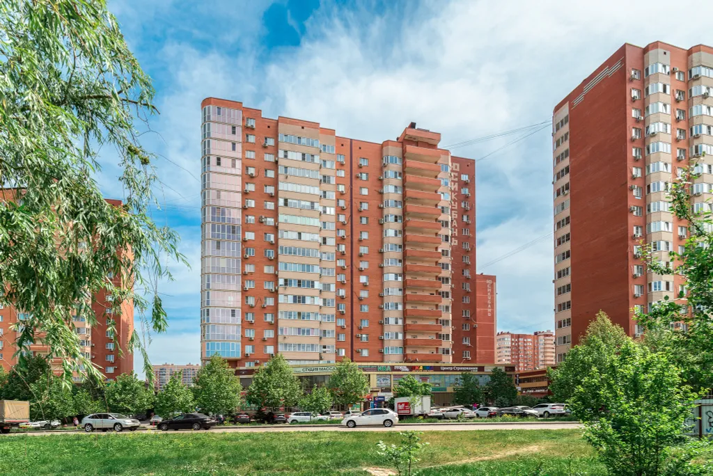 Квартира Квартира в 5 минутах ходьбы до красивейшего парка Краснодар — Краснодар