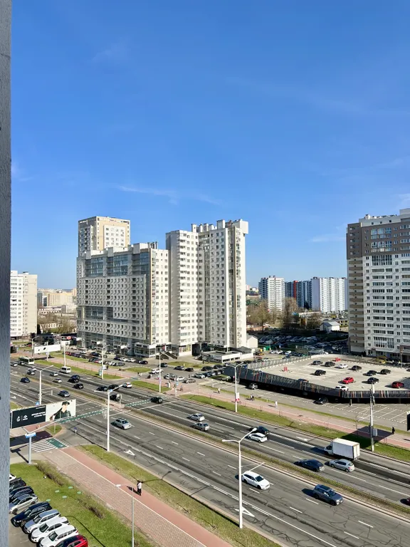 Двухкомнатная квартира в центре с 2 лоджиями