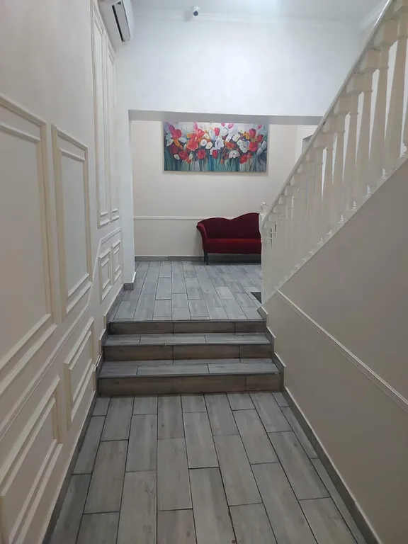 Белоснежная веранда и усадьба