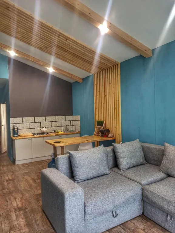 Коттедж Домик с характером — Белоозёрский