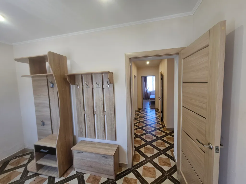 Коттедж Дом в 5 минутах от моря — Новоотрадное