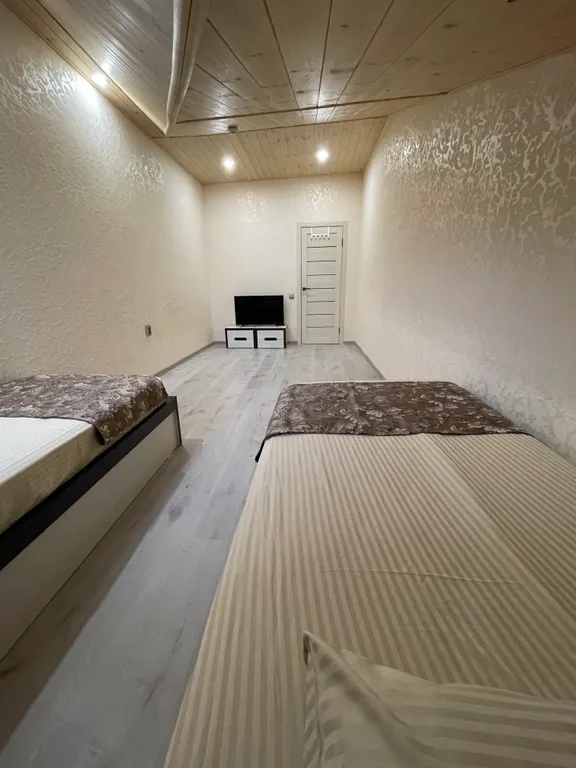 Просторный четырехкомнатный таунхаус на Банном