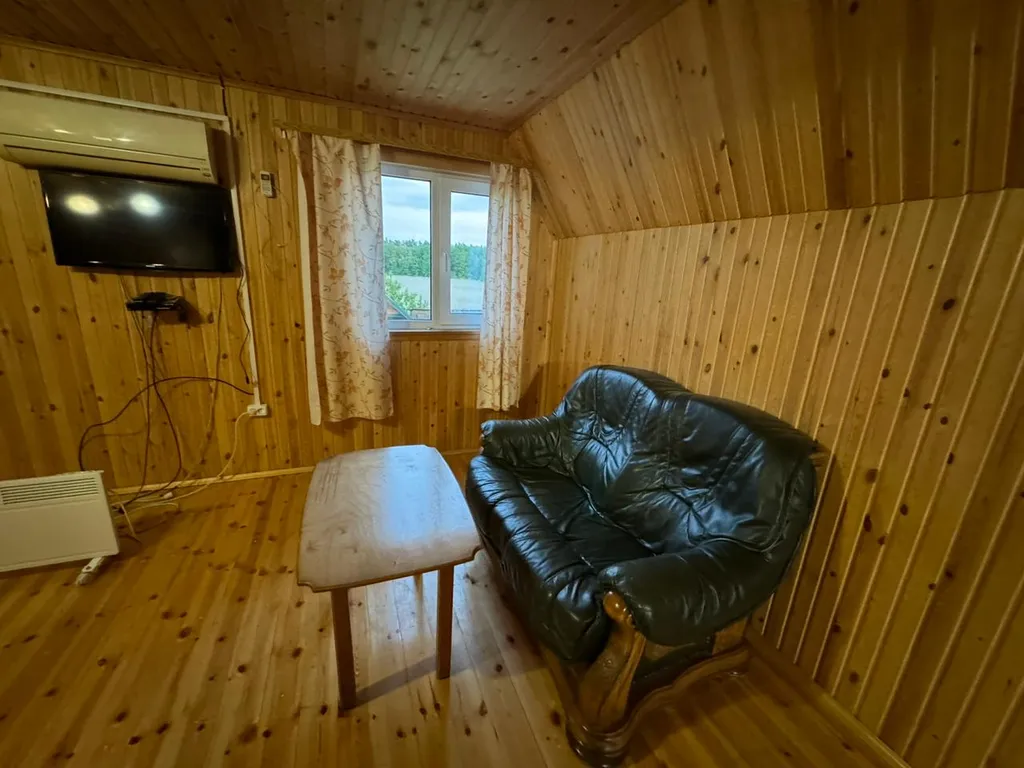 Усадьба Гусли, Кедр