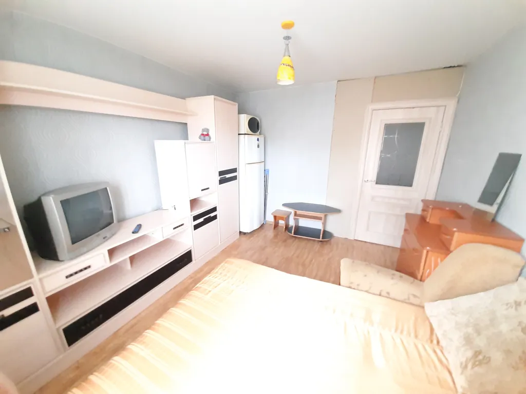 Гостинка (квартира-студия), рядом с Аэропортом