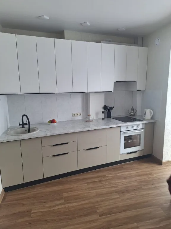 Уютная квартира с видом на озеро.