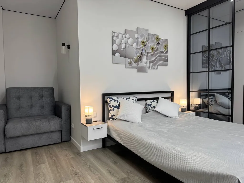 Квартира рядом с метро Парк Челюскинцев