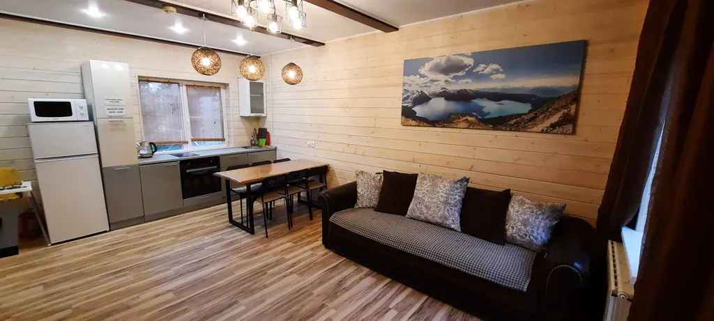 Коттедж Таунхаус Снежинка-4 — аренда посуточно в Зелёная Поляна