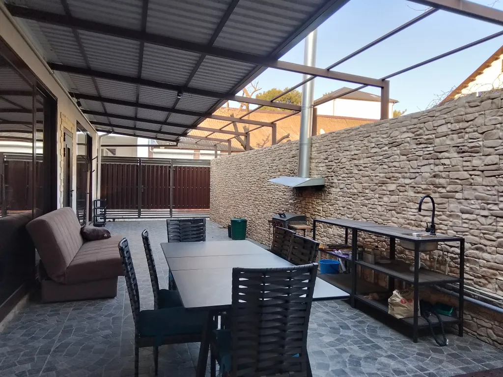 Уютный дом для большой компании