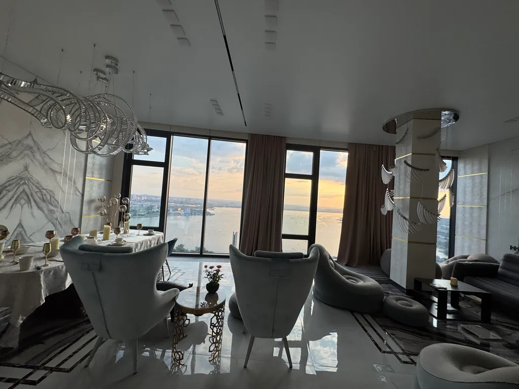 Небо22, номер в Пентхаусе с самым роскошным видом в центре