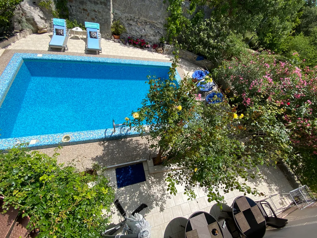 Дом в Гаспре рядом с заповедником возле Солнечной тропы